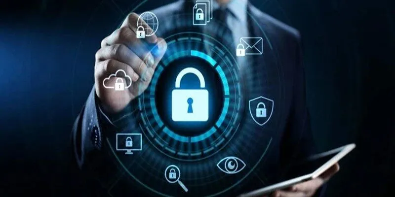 Bảo vệ thông tin cá nhân người dùng